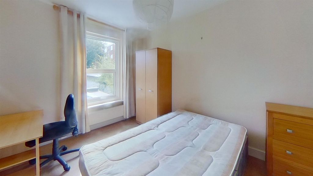 Property photo 3 of 6 Havelock Road (2) Photo 1