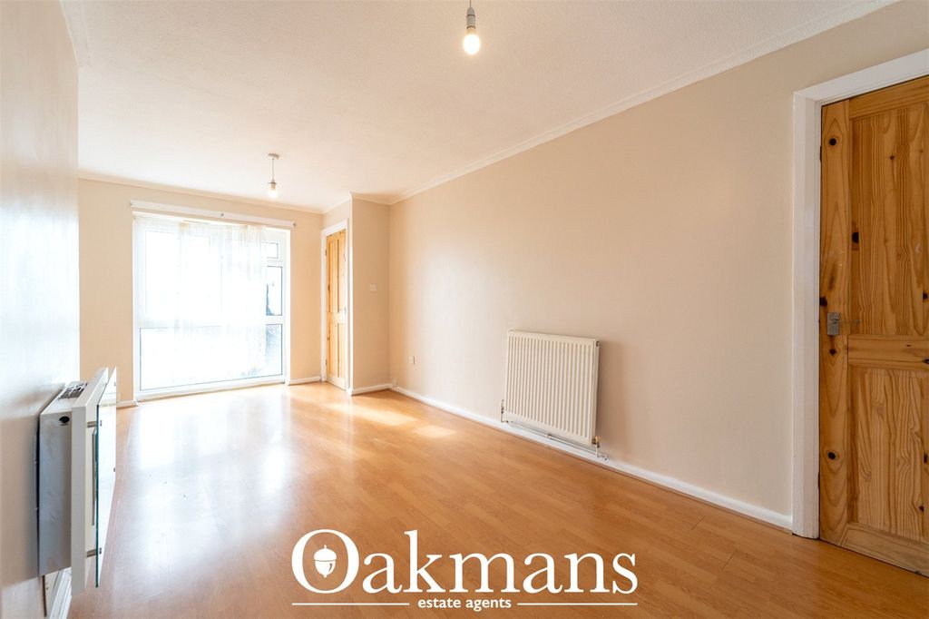 Property photo 2 of 35 Picture No. 30