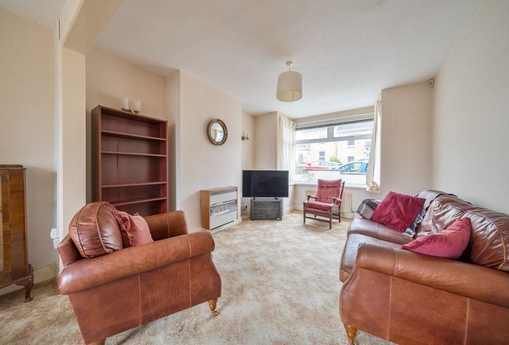 Property photo 2 of 15 Sitting Room