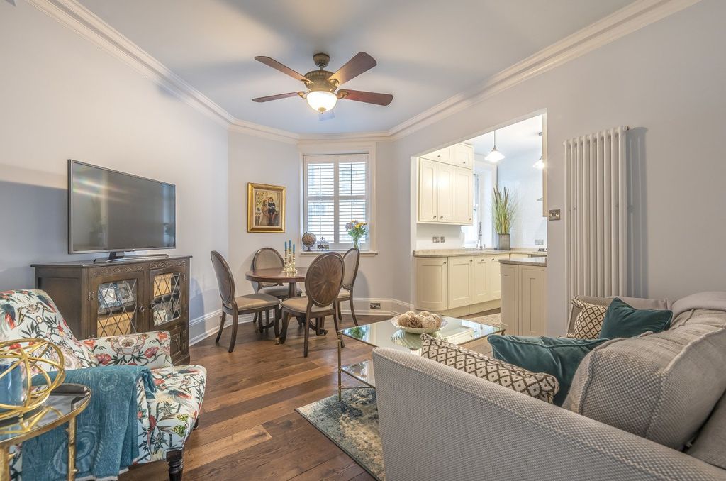 Property photo 1 of 8 Reception Room