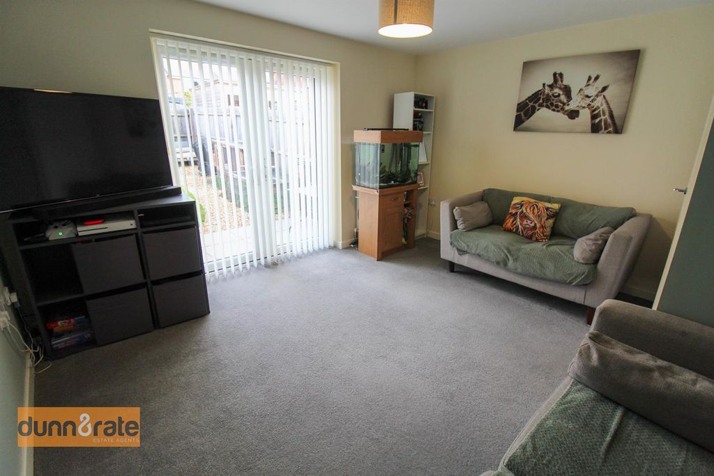Property photo 2 of 14 Img_8668.Jpg