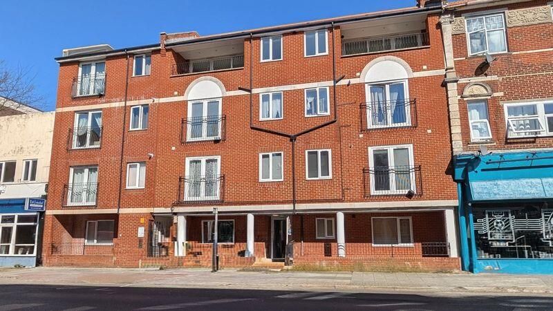 Property photo 1 of 6 8 Elm Grove, Portsmouth, Southsea Po5 1Je