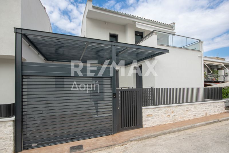 Property photo 2 of 50