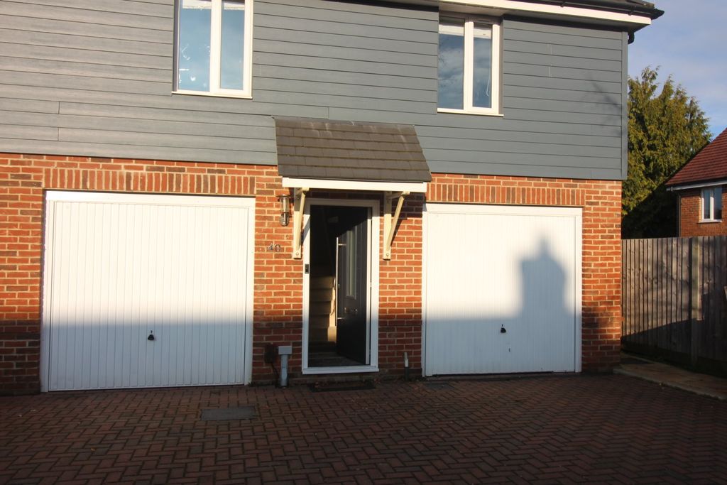 Property photo 1 of 11 Img_0129