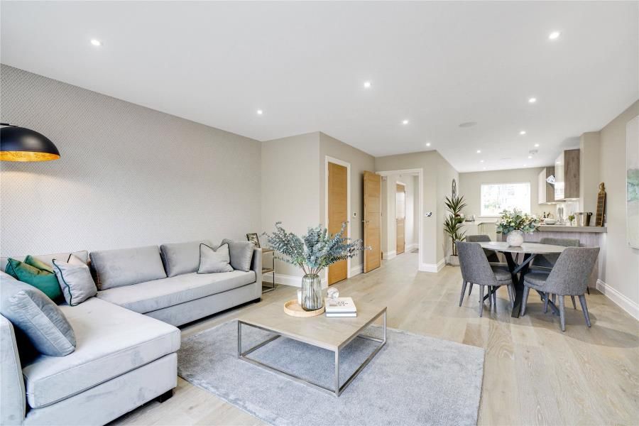 Property photo 2 of 6