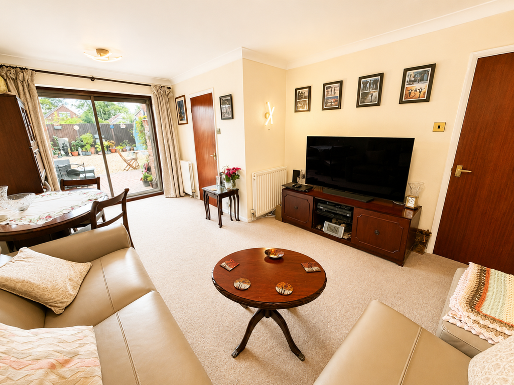 Property photo 2 of 12 521D3Bbe-562E-4023-9F42-E636E68Af44D