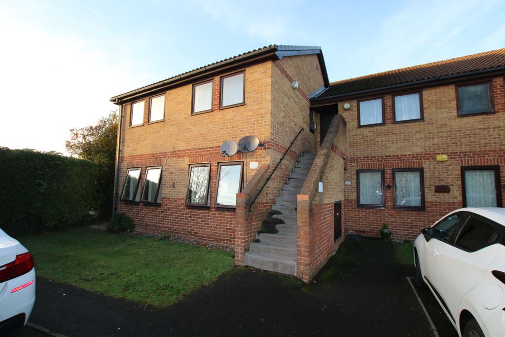 Property photo 1 of 6 Img_4883