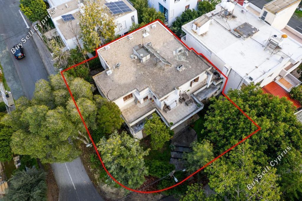 Property photo 3 of 5