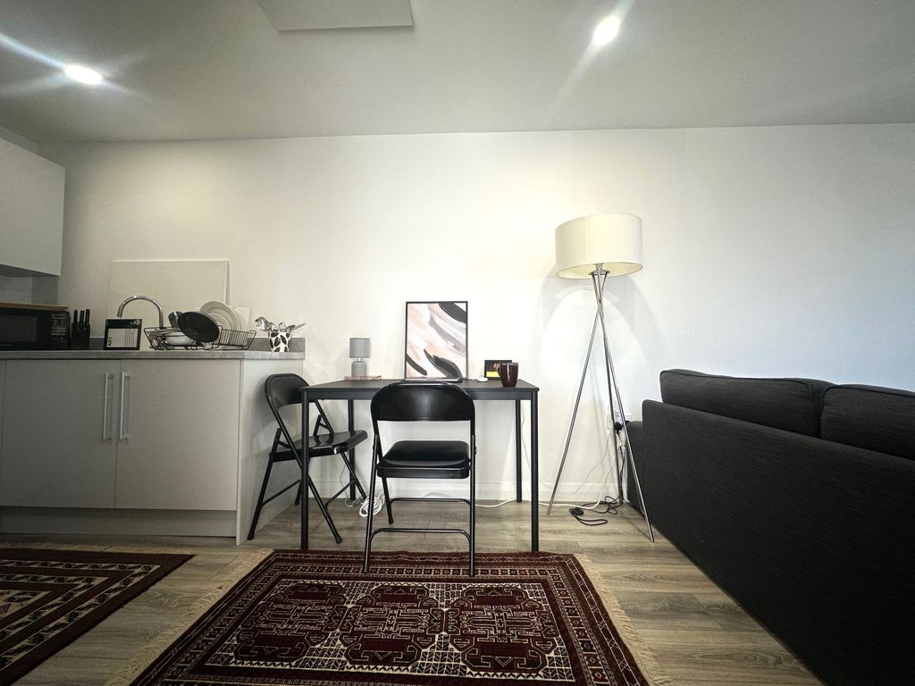 Property photo 3 of 7 Dining Room