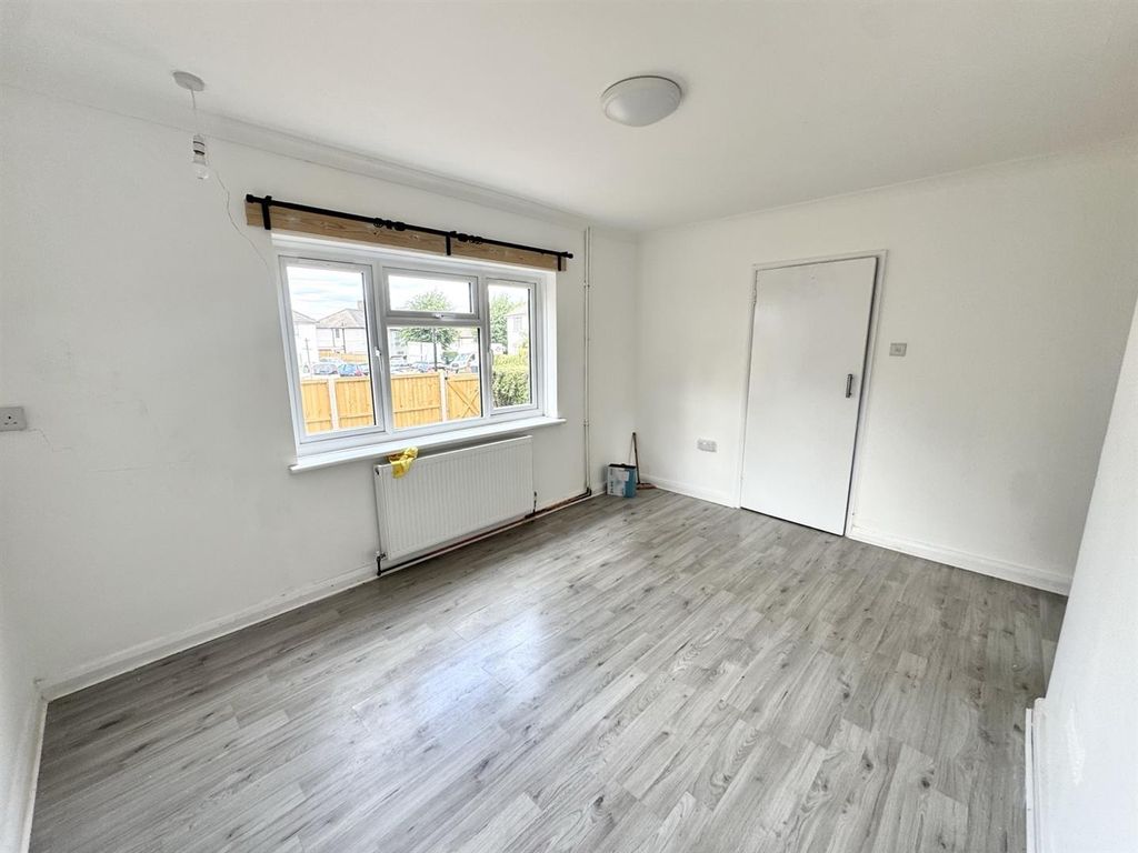 Property photo 3 of 16 Img_6514-1.Jpg