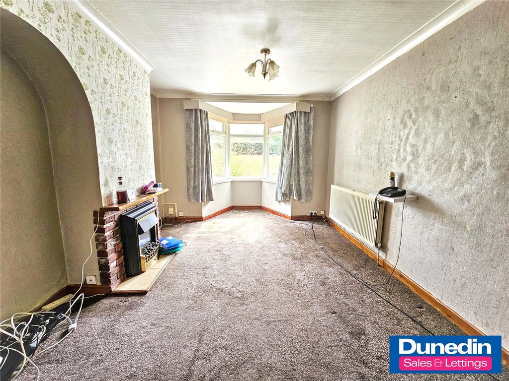 Property photo 2 of 16 Picture No. 01