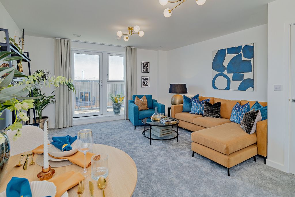 Property photo 3 of 17