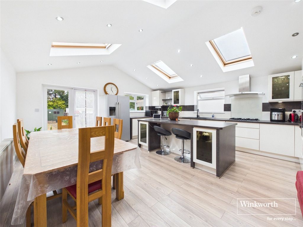 Property photo 1 of 11 Kitchen Diner