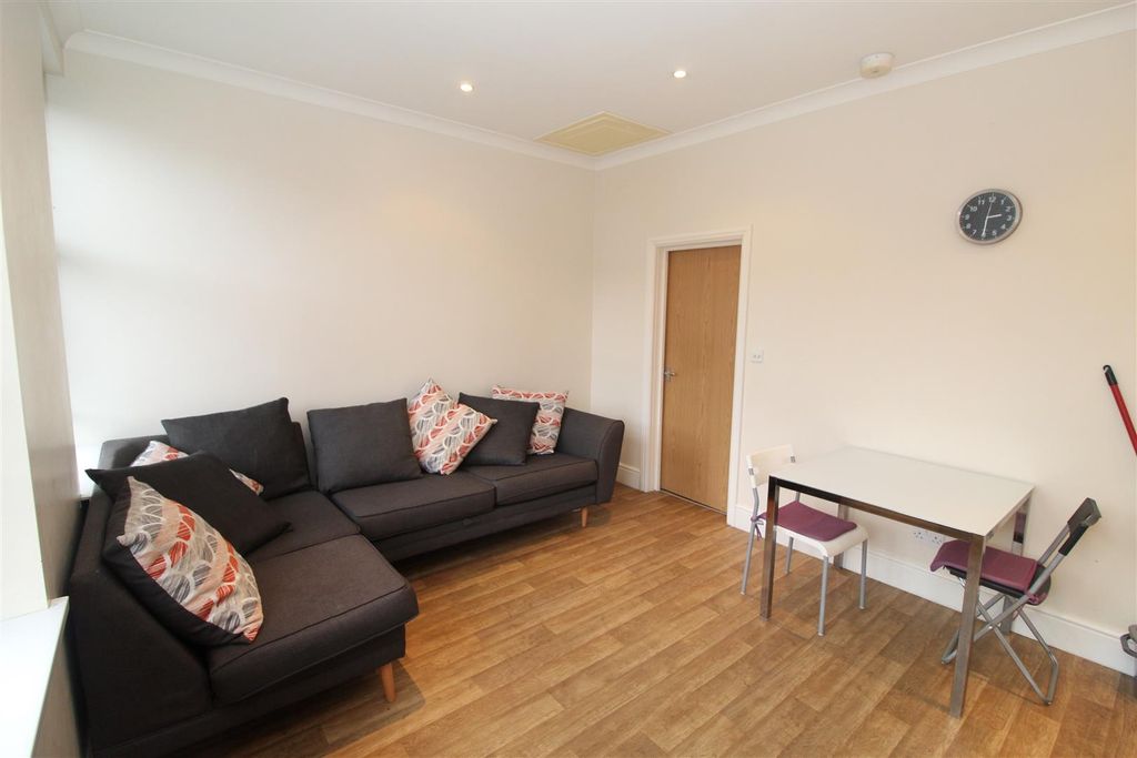 Property photo 2 of 8 Img_9856.Jpg