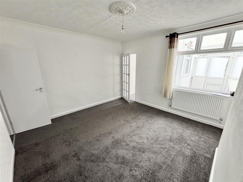 Property photo 3 of 8 Img_4441.Jpeg