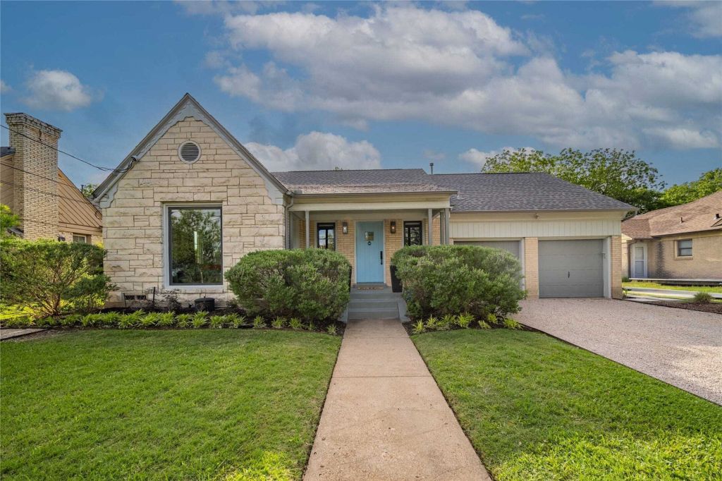 Property photo 1 of 23