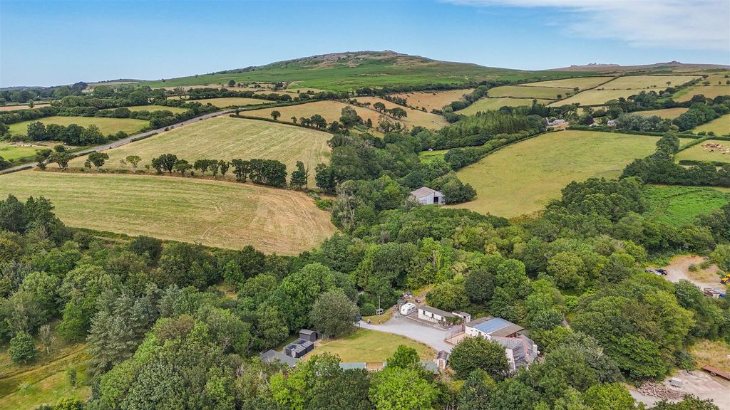 Property photo 2 of 29 Drone Imagery