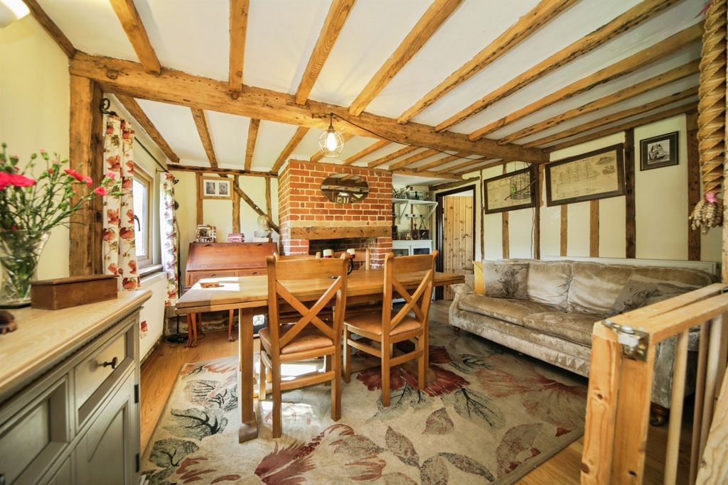 Property photo 3 of 19