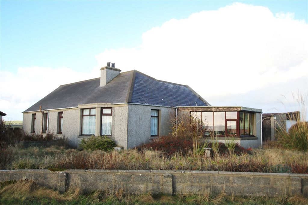 Property photo 2 of 14 Outside