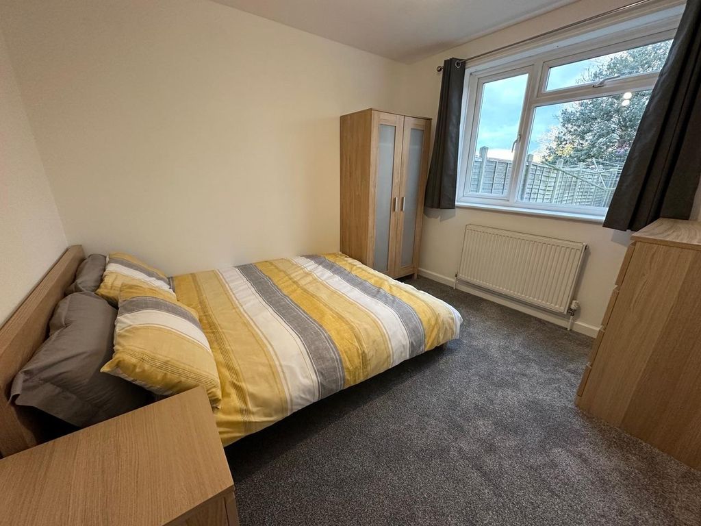 Property photo 2 of 6 821 Filton R2_1.Jpeg