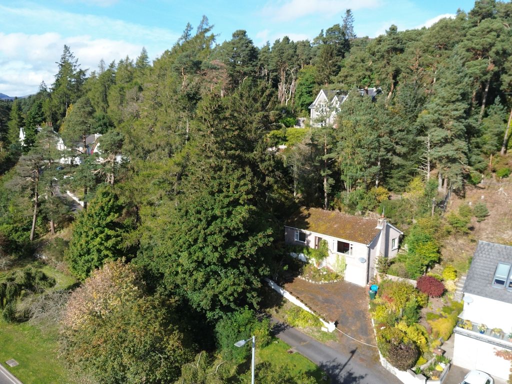 Property photo 3 of 23