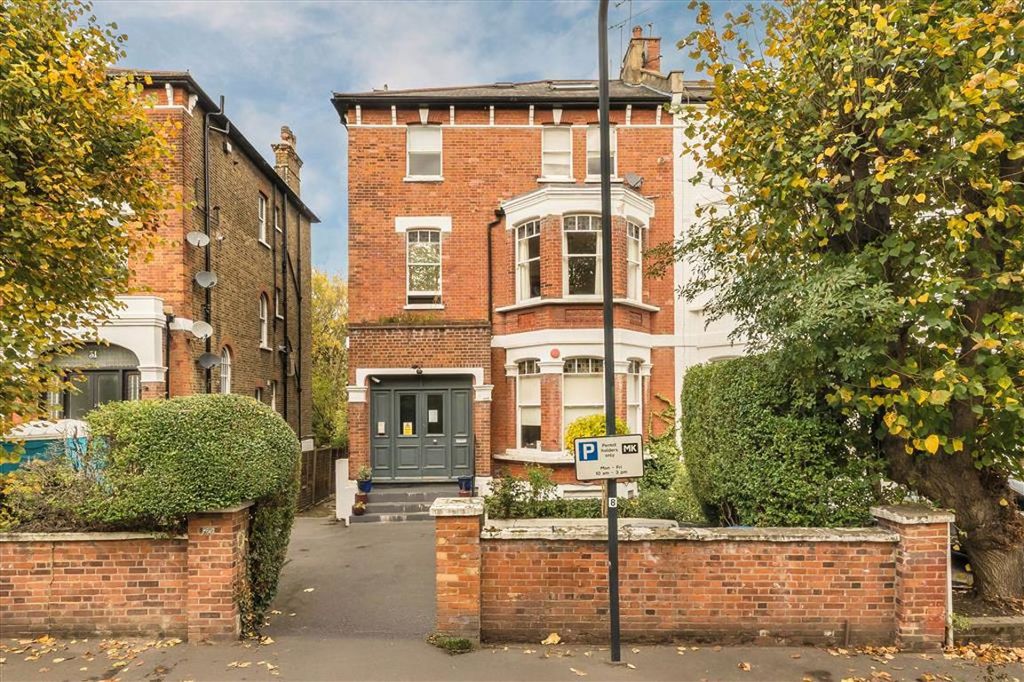 Property photo 2 of 6