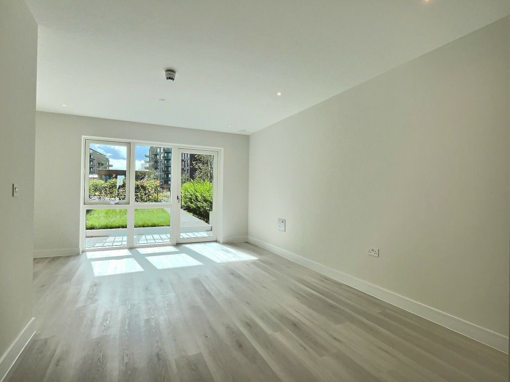 Property photo 2 of 18