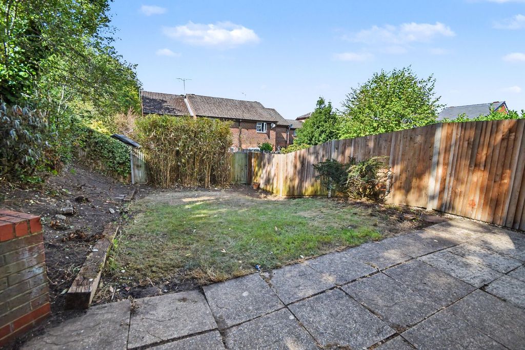Property photo 2 of 9