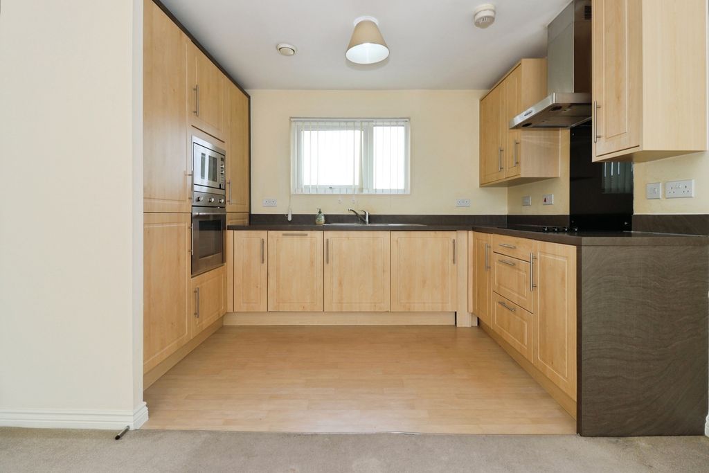 Property photo 3 of 14 Pbox-Img.Jpg