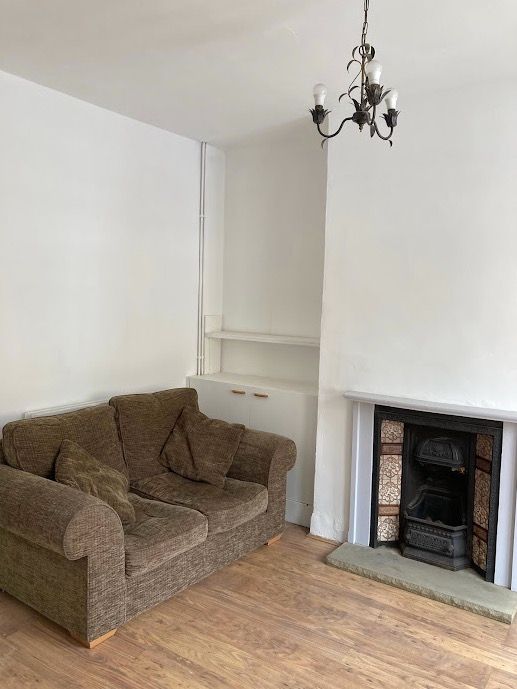 Property photo 2 of 6