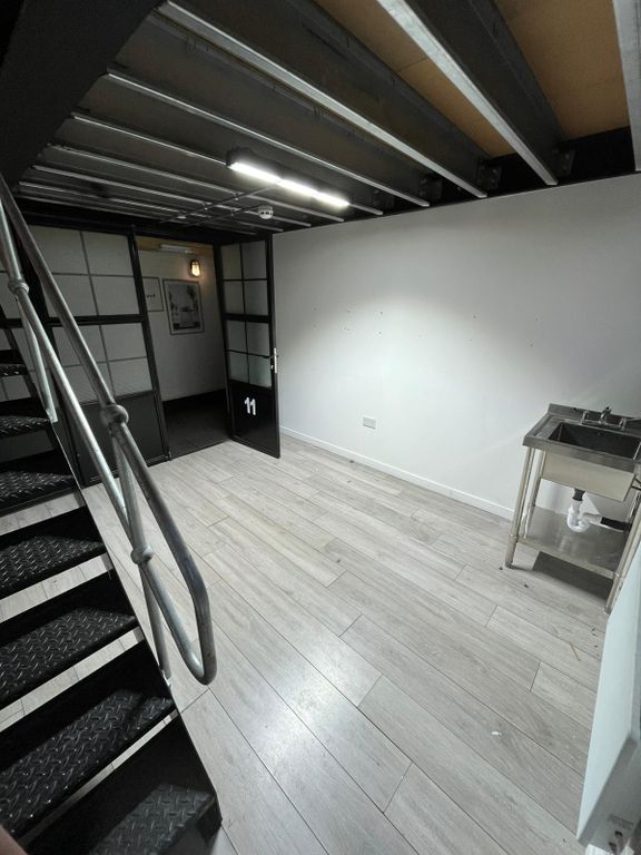 Property photo 3 of 3