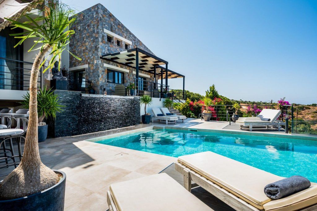 Property photo 1 of 29