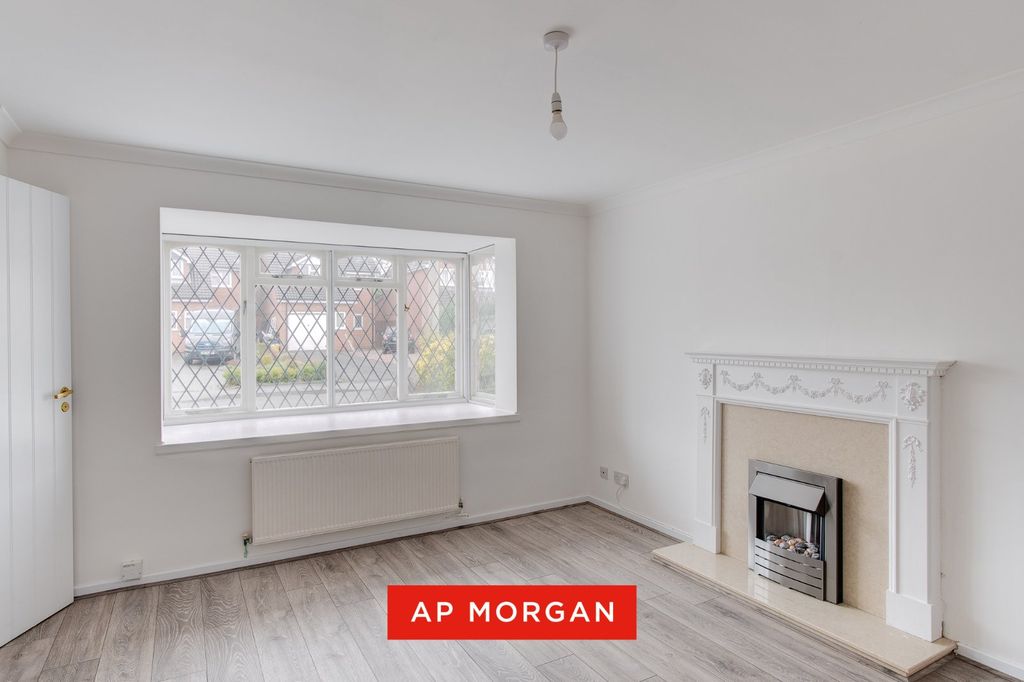 Property photo 3 of 15 Picture No. 06