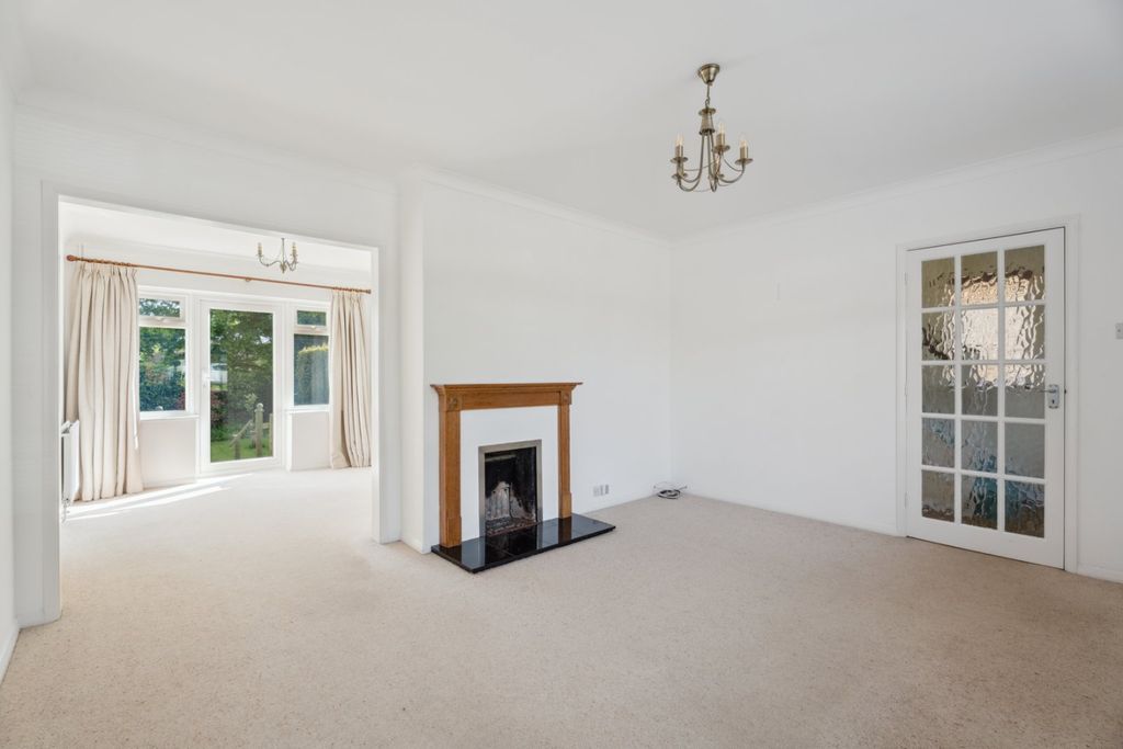 Property photo 2 of 12 Picture No. 19