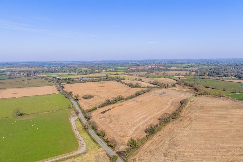 Property photo 1 of 2 Picture 1