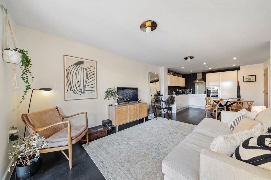 Property photo 1 of 11 Picture No. 01