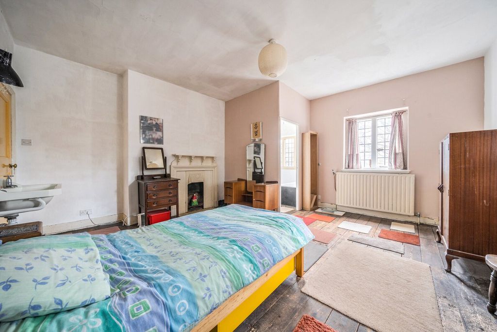 Additional image 23 of 12 bed detached house for saleFrith Hill Road, Godalming GU7