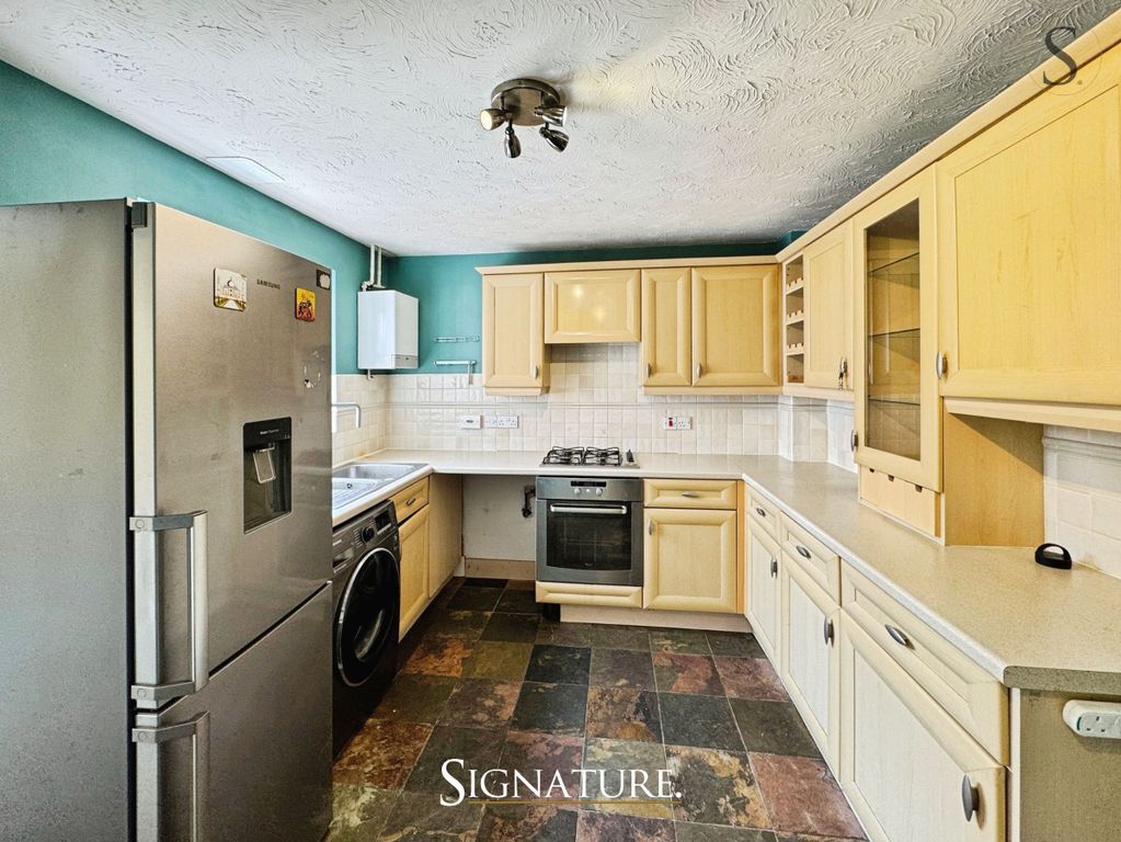 Property photo 3 of 16