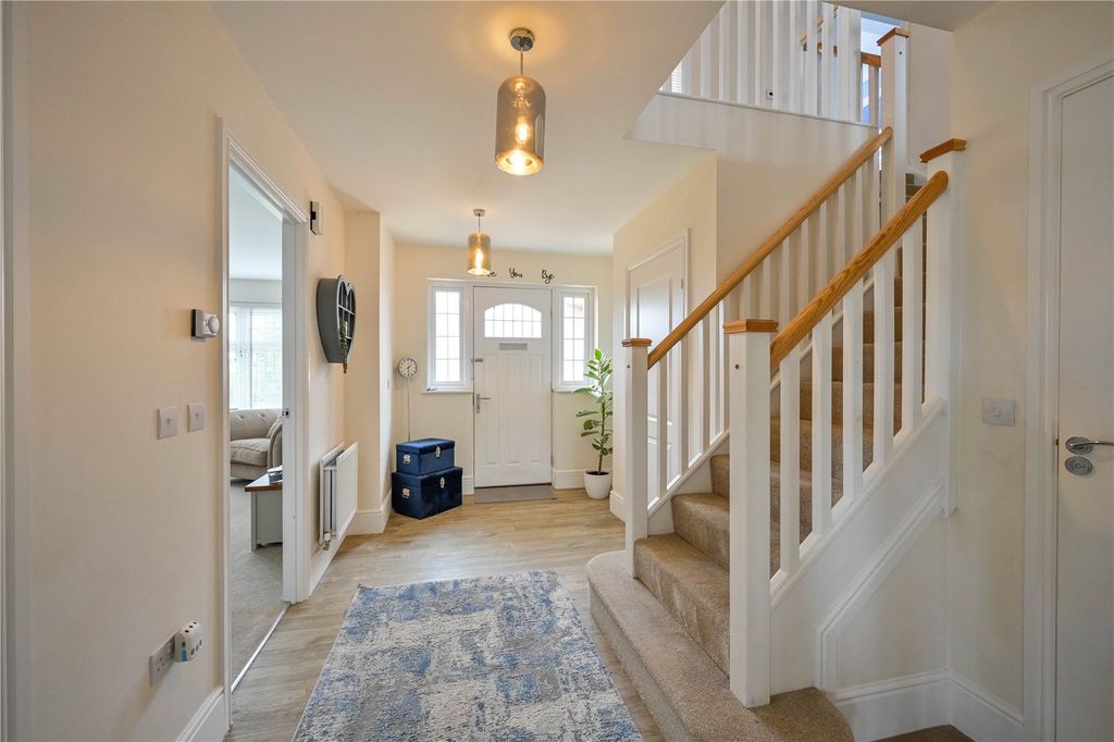 Property photo 3 of 30 Picture No. 07