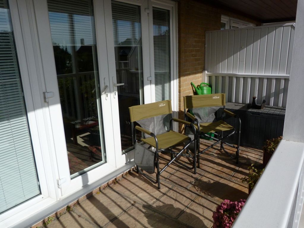 Property photo 3 of 9 Photograph 3