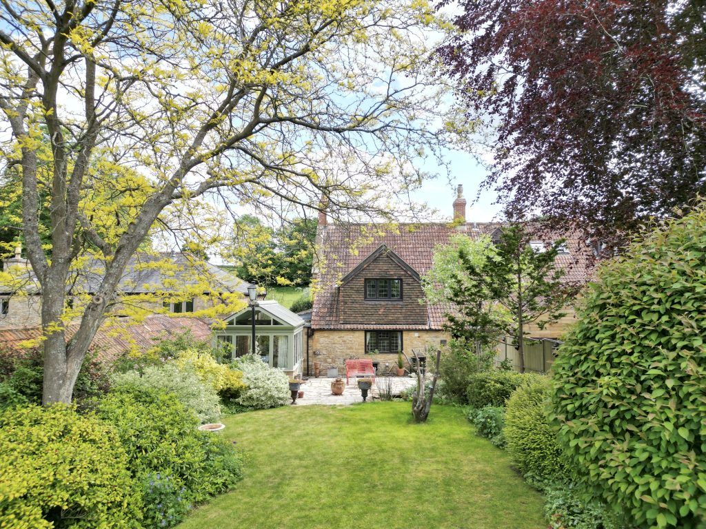 Property photo 1 of 23
