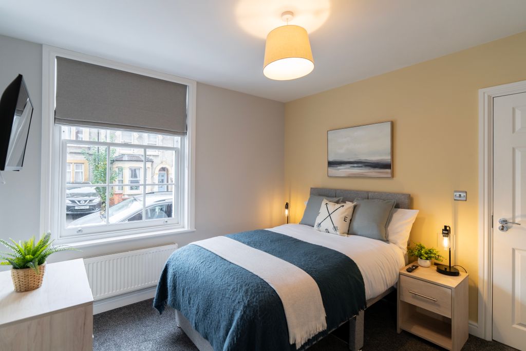 Property photo 2 of 27 Dsc09622