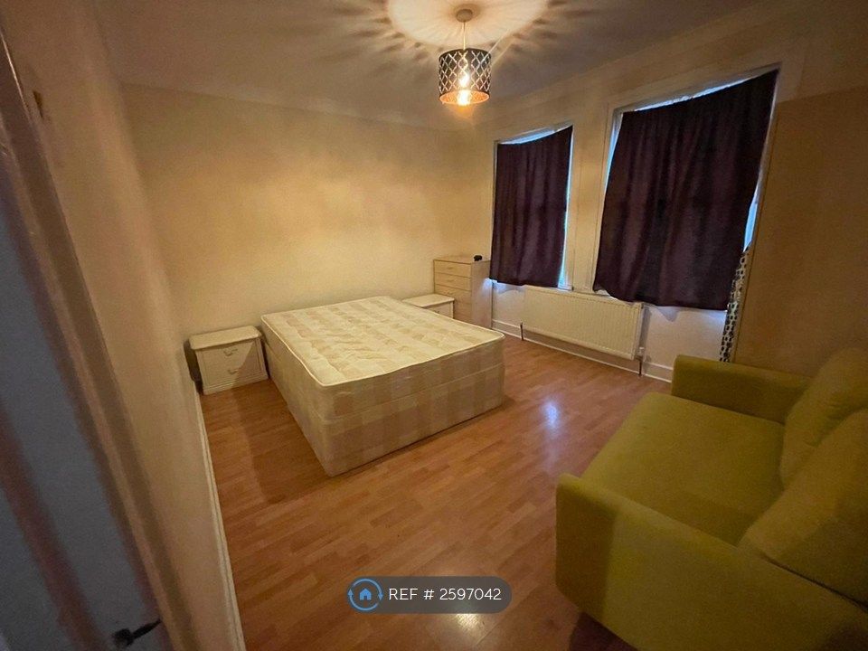 Property photo 3 of 7