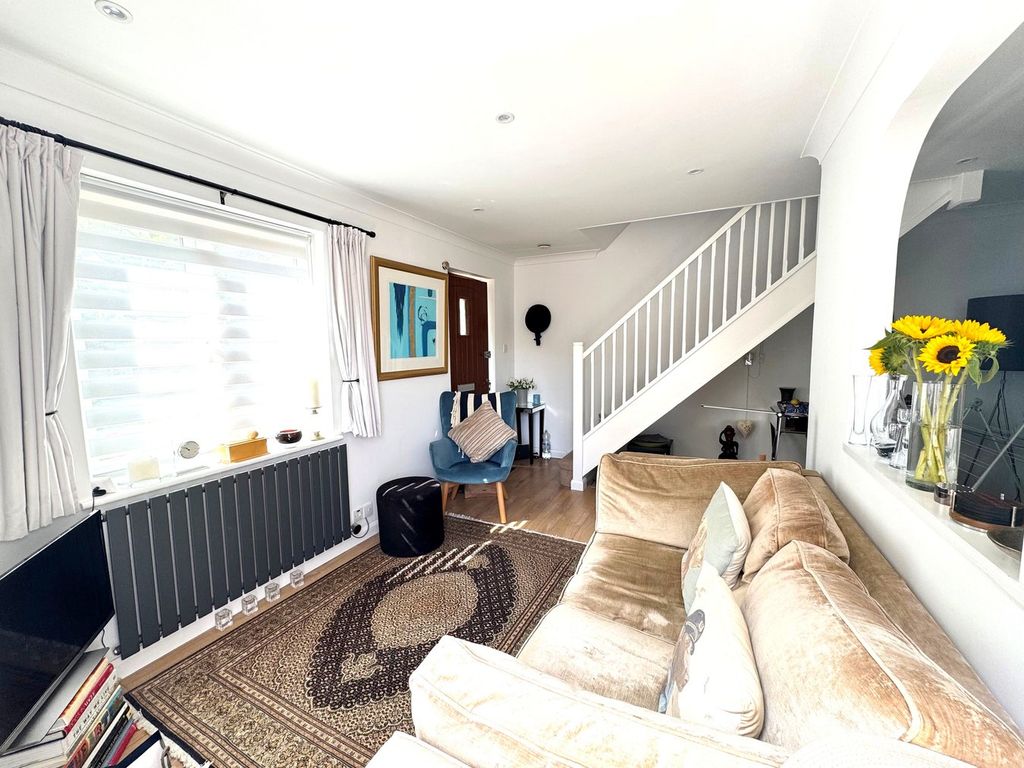 Property photo 2 of 14