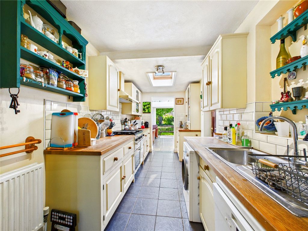 Property photo 3 of 13 Picture No. 19