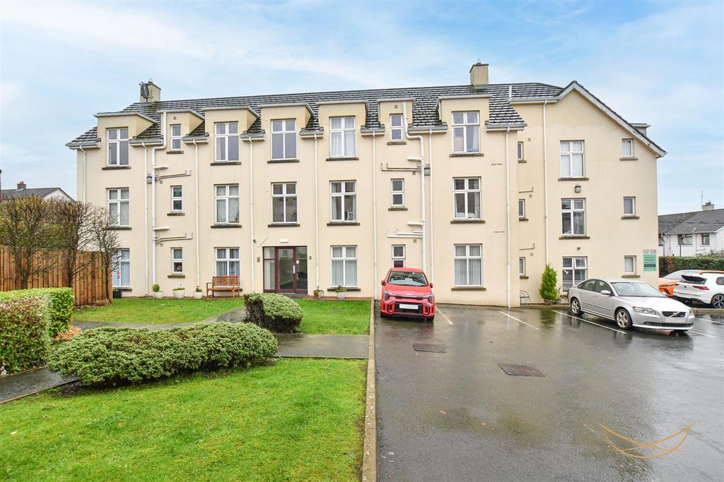 Property photo 2 of 23 Dhp-2.Jpg