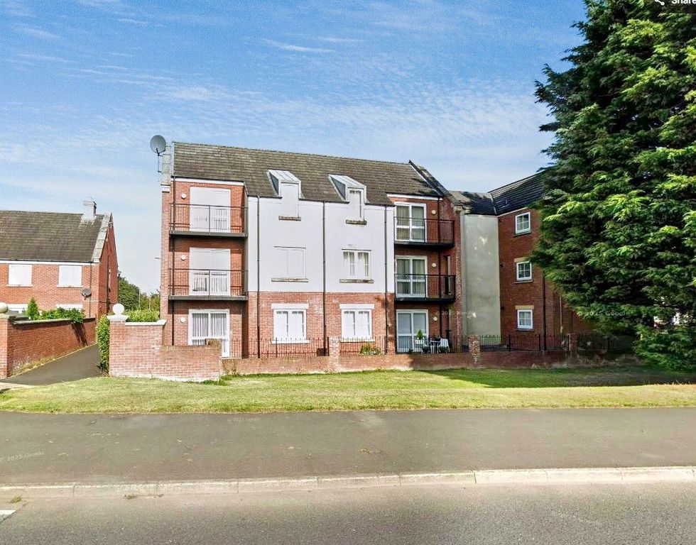 Property photo 1 of 6