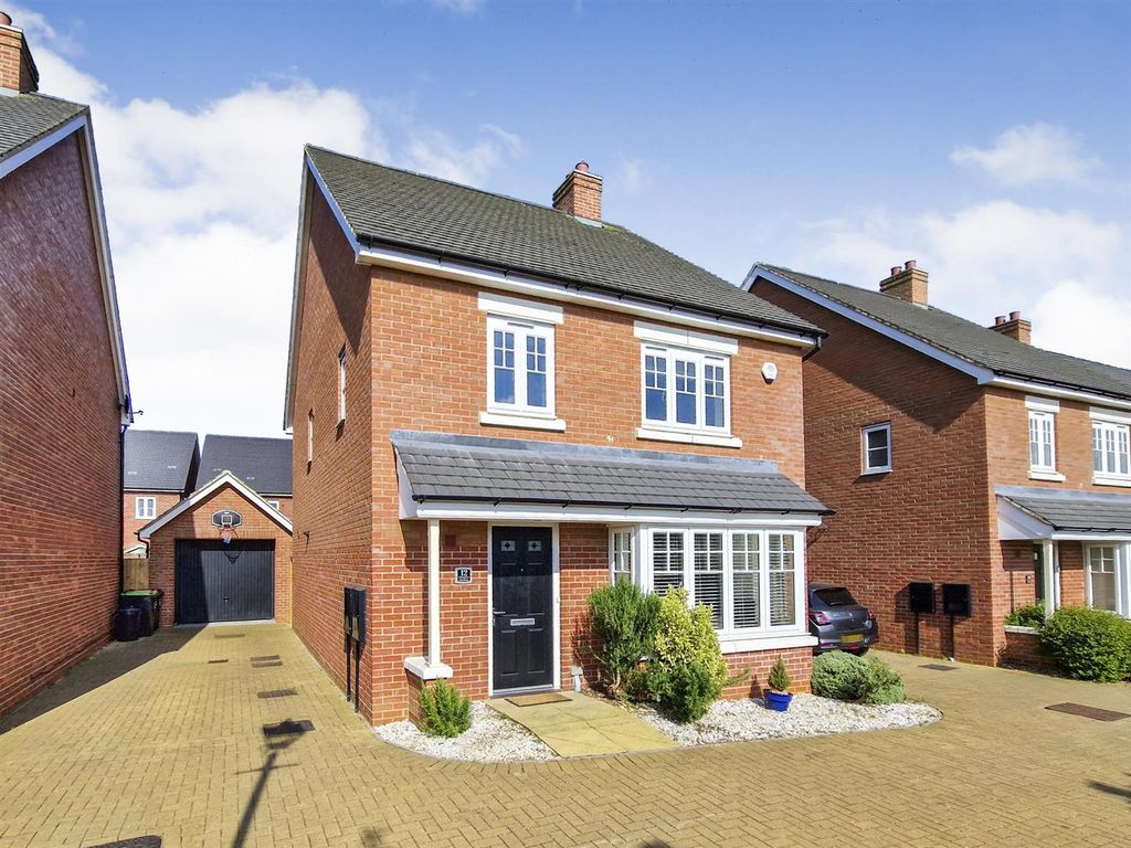 Property photo 1 of 18