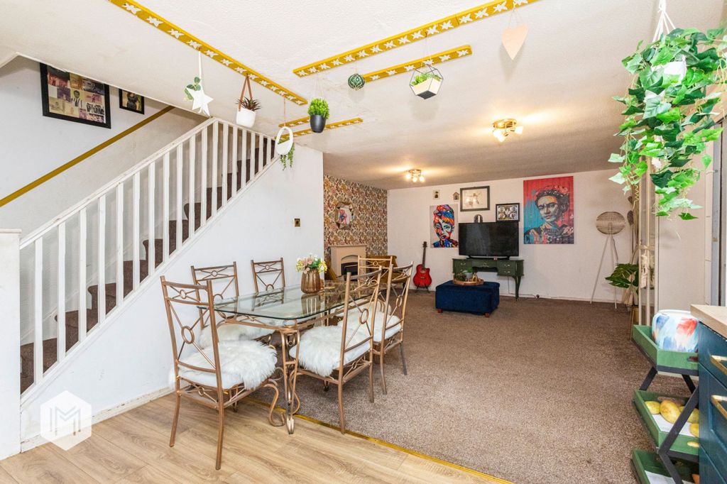 Property photo 2 of 22 Picture No. 06