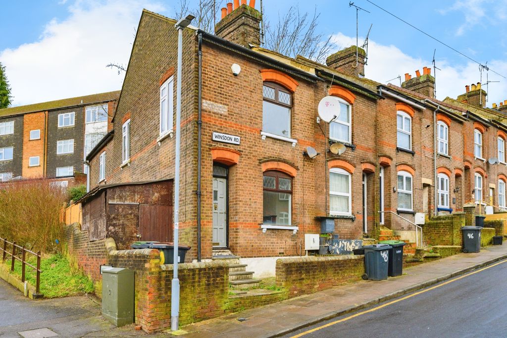 Property photo 1 of 16 Photography
